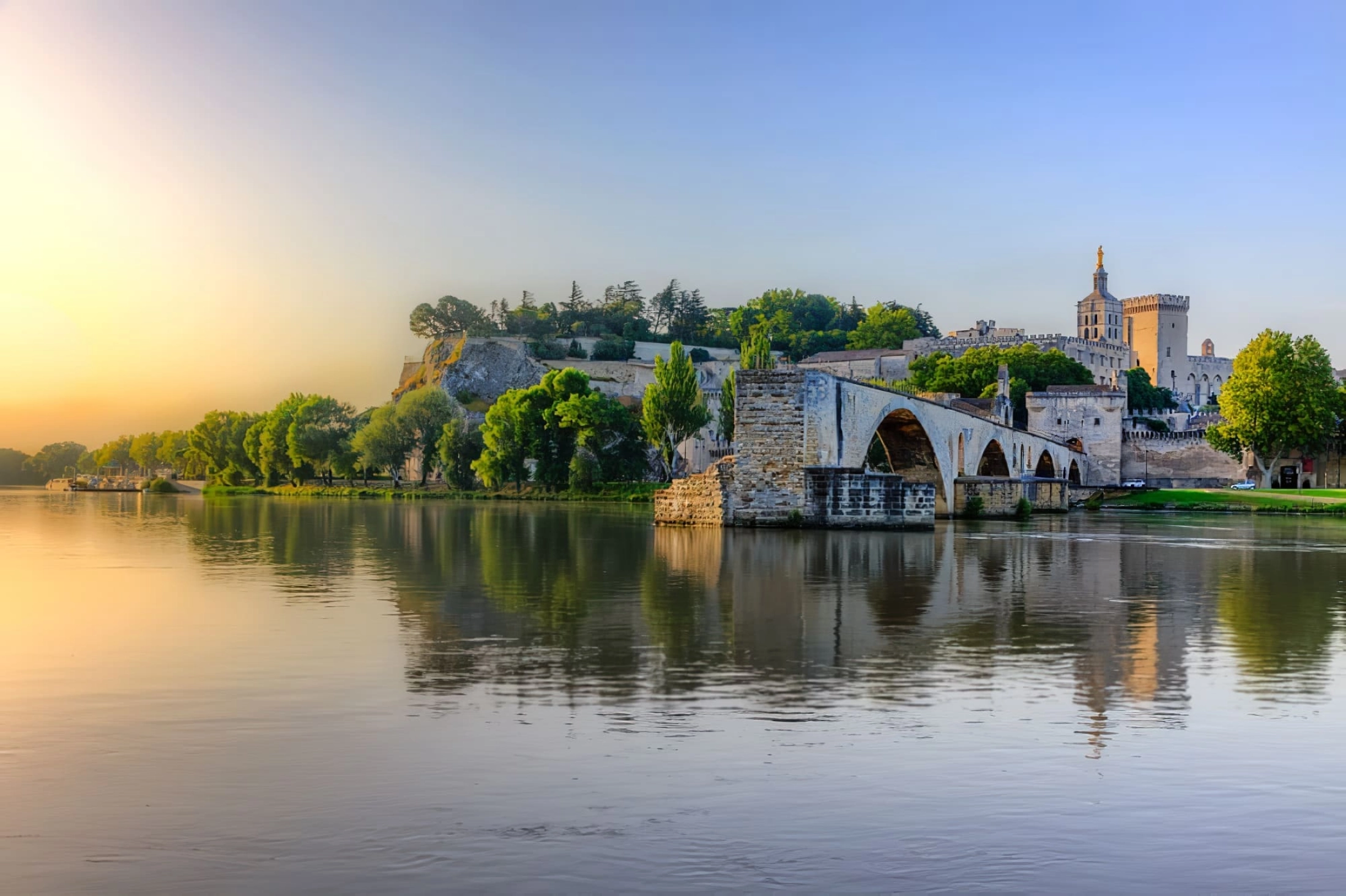 Trouvez votre logement à Avignon et dans ses alentours